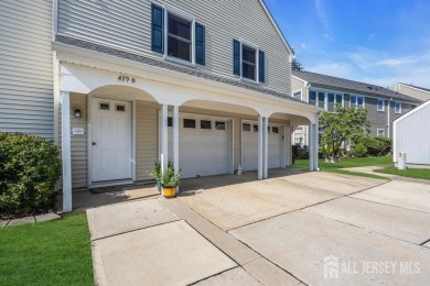 Second Floor 2 bedroom one bath unit with Gorgeous Kitchen and on Rossmoor Golf Club in New Jersey - for sale on GolfHomes.com, golf home, golf lot