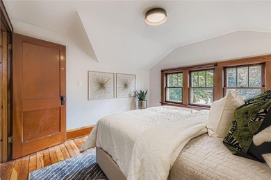Welcome to 1910 E 42nd Street in Minneapolis! This updated on Hiawatha Golf Course in Minnesota - for sale on GolfHomes.com, golf home, golf lot