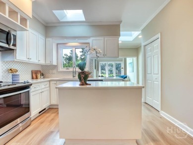 Skidaway Island waterfront cottage with panoramic views just a on The Landings Club - Oakridge in Georgia - for sale on GolfHomes.com, golf home, golf lot