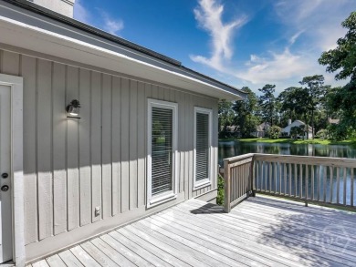 Skidaway Island waterfront cottage with panoramic views just a on The Landings Club - Oakridge in Georgia - for sale on GolfHomes.com, golf home, golf lot