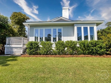 Skidaway Island waterfront cottage with panoramic views just a on The Landings Club - Oakridge in Georgia - for sale on GolfHomes.com, golf home, golf lot