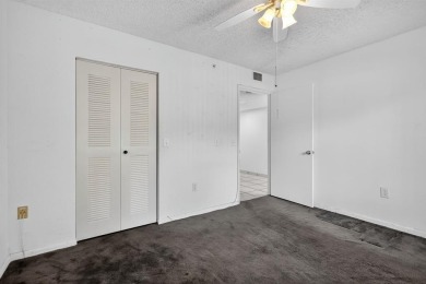 ** PRICE ADJUSTMENT ** MOTIVATED SELLER** LAkefront living on Flamingo Lakes Country Club in Florida - for sale on GolfHomes.com, golf home, golf lot