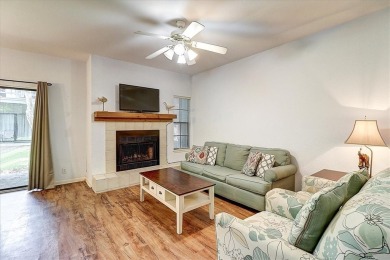 Welcome to Oak Bay Club! This elegant 2-bedroom, 2.5-bath on Rockport Country Club in Texas - for sale on GolfHomes.com, golf home, golf lot