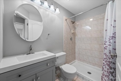 LOCATION * CONDITION * PRICE - This One Has It All!  Welcome to on Glendale Lakes Golf Club in Illinois - for sale on GolfHomes.com, golf home, golf lot