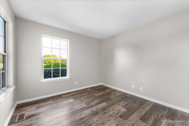 LOCATION * CONDITION * PRICE - This One Has It All!  Welcome to on Glendale Lakes Golf Club in Illinois - for sale on GolfHomes.com, golf home, golf lot