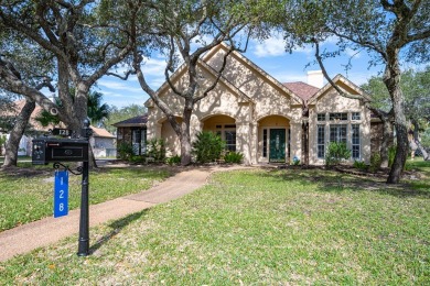 Located in the beautiful Rockport Country Club, this gracious on Rockport Country Club in Texas - for sale on GolfHomes.com, golf home, golf lot