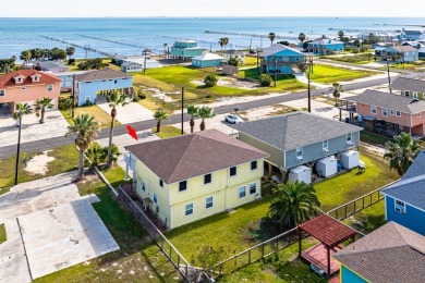 Welcome to the perfect blend of coastal charm home ideally on Rockport Country Club in Texas - for sale on GolfHomes.com, golf home, golf lot