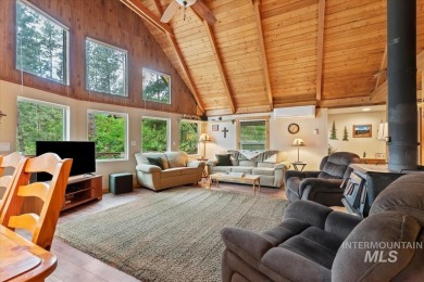 Peaceful Mountain Home. Wooded and well maintained with Vaulted on Terrace Lakes Golf Resort in Idaho - for sale on GolfHomes.com, golf home, golf lot