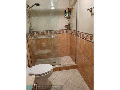 Seller is motivated. Bring your best offer. Let's make a deal.
 on Inverrary Country Club in Florida - for sale on GolfHomes.com, golf home, golf lot