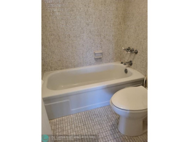 Seller is motivated. Bring your best offer. Let's make a deal.
 on Inverrary Country Club in Florida - for sale on GolfHomes.com, golf home, golf lot
