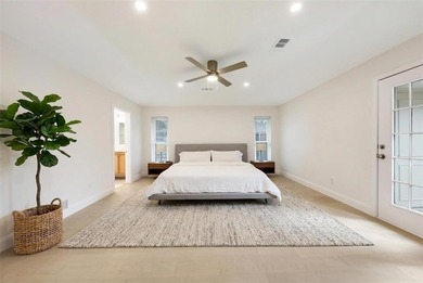 Welcome to this stylish 4-bedroom, 3-bath, single-story home on The Country Place in Texas - for sale on GolfHomes.com, golf home, golf lot