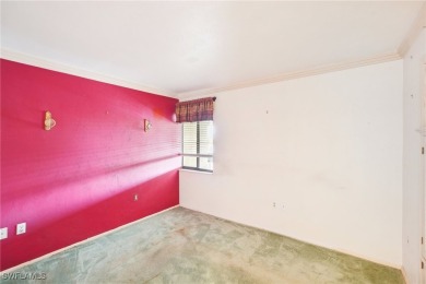 Welcome to this charming 2-bedroom, 2-bathroom condo in the on The Landings Yacht, Golf and Tennis Club in Florida - for sale on GolfHomes.com, golf home, golf lot