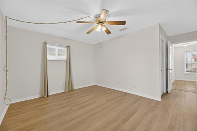 Welcome home to Sun City Center, recognized as being named the on North Lakes Golf Course in Florida - for sale on GolfHomes.com, golf home, golf lot