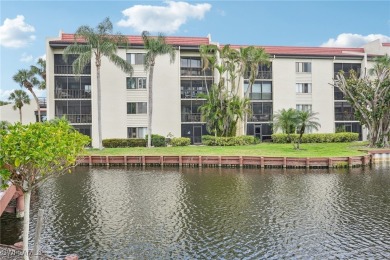 Welcome to this charming 2-bedroom, 2-bathroom condo in the on The Landings Yacht, Golf and Tennis Club in Florida - for sale on GolfHomes.com, golf home, golf lot