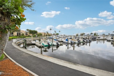 Welcome to this charming 2-bedroom, 2-bathroom condo in the on The Landings Yacht, Golf and Tennis Club in Florida - for sale on GolfHomes.com, golf home, golf lot