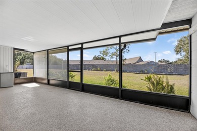 Welcome home to Sun City Center, recognized as being named the on North Lakes Golf Course in Florida - for sale on GolfHomes.com, golf home, golf lot