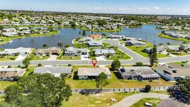 Welcome home to Sun City Center, recognized as being named the on North Lakes Golf Course in Florida - for sale on GolfHomes.com, golf home, golf lot