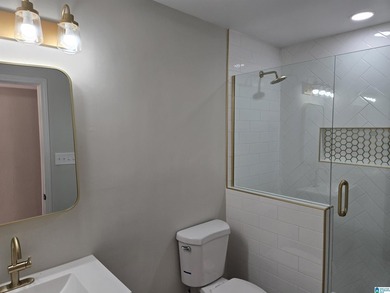 Fully renovated 3 bedroom, 2.5 bath condo with updated finishes on Inverness Country Club in Alabama - for sale on GolfHomes.com, golf home, golf lot