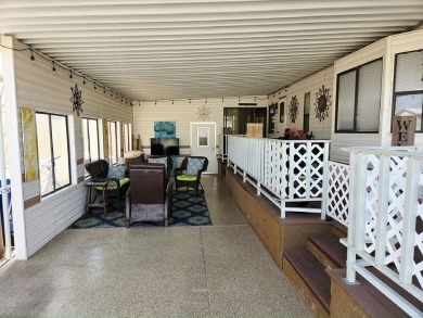 Right now, you could own a 1988 model 1 bed/1 bath, 396.00 sq on Viewpoint Golf Resort in Arizona - for sale on GolfHomes.com, golf home, golf lot