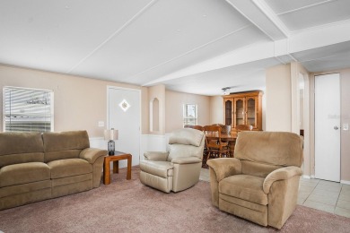 Check out this adorable cute and cozy, 3 Bedrooms 2 bath double on Brookridge Country Club in Florida - for sale on GolfHomes.com, golf home, golf lot