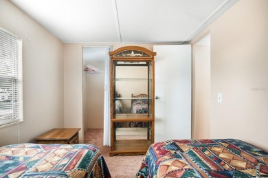Check out this adorable cute and cozy, 3 Bedrooms 2 bath double on Brookridge Country Club in Florida - for sale on GolfHomes.com, golf home, golf lot