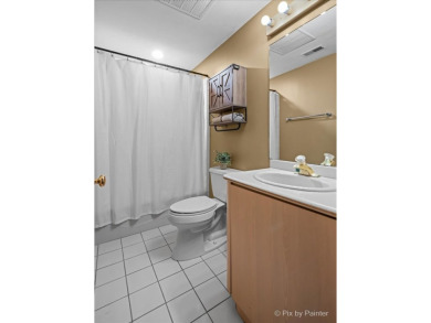 **Multiple offers received. Sellers are calling for highest and on Rolling Knoll Country Club in Illinois - for sale on GolfHomes.com, golf home, golf lot