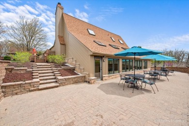 **Multiple offers received. Sellers are calling for highest and on Rolling Knoll Country Club in Illinois - for sale on GolfHomes.com, golf home, golf lot