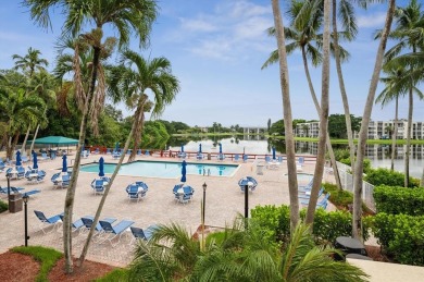 Ready for a remodel; Lovely golf course views from this spacious on Pine Island Ridge Country Club in Florida - for sale on GolfHomes.com, golf home, golf lot