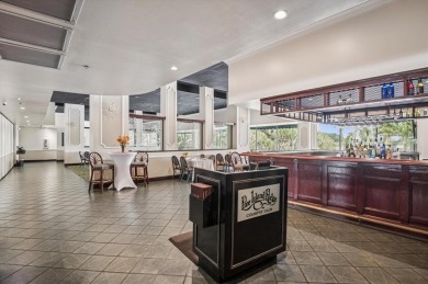 Ready for a remodel; Lovely golf course views from this spacious on Pine Island Ridge Country Club in Florida - for sale on GolfHomes.com, golf home, golf lot