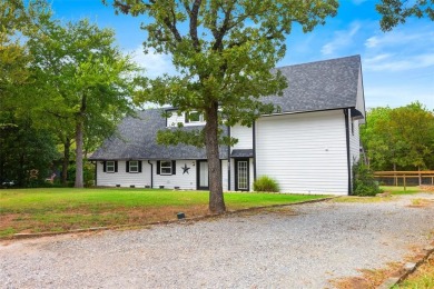 Escape to your  own Lake Texoma paradise today!   This home was on Tanglewood Resort in Texas - for sale on GolfHomes.com, golf home, golf lot