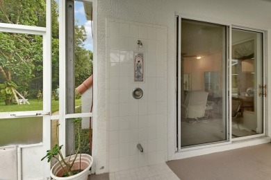 Welcome to 236 Hammock Oak Circle, a stunning ESTATE POOL HOME on DeBary Golf and Country Club in Florida - for sale on GolfHomes.com, golf home, golf lot
