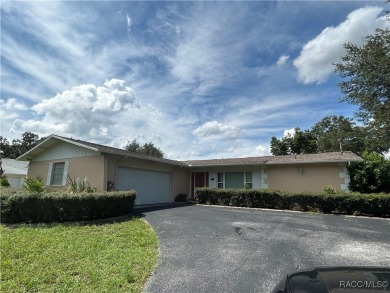 Beautiful golf course home located on the 6th hole! Stunning on Inverness Golf and Country Club in Florida - for sale on GolfHomes.com, golf home, golf lot