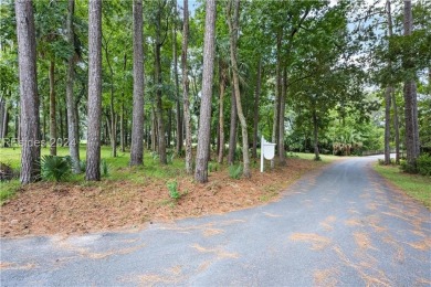 Unbeatable price and location! This approximate 1/2 acre lot is on Haig Point Golf Club in South Carolina - for sale on GolfHomes.com, golf home, golf lot