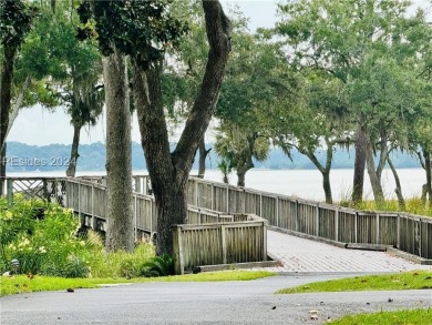 Unbeatable price and location! This approximate 1/2 acre lot is on Haig Point Golf Club in South Carolina - for sale on GolfHomes.com, golf home, golf lot