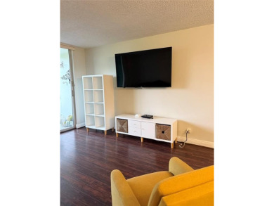 Turn-Key  Fully Furnished!!!  Unique  Spacious All-Ages Condo - on Palm-Aire Country Club and Resort - Palms in Florida - for sale on GolfHomes.com, golf home, golf lot