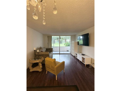Turn-Key  Fully Furnished!!!  Unique  Spacious All-Ages Condo - on Palm-Aire Country Club and Resort - Palms in Florida - for sale on GolfHomes.com, golf home, golf lot