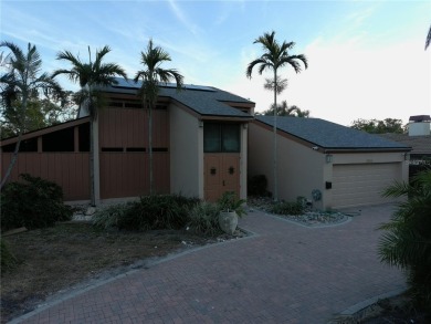 Investor's Dream Opportunity in St. Petersburg
Presenting 746 on The Renaisssance Vinoy Golf Club in Florida - for sale on GolfHomes.com, golf home, golf lot