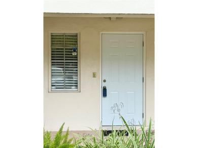 Turn-Key  Fully Furnished!!!  Unique  Spacious All-Ages Condo - on Palm-Aire Country Club and Resort - Palms in Florida - for sale on GolfHomes.com, golf home, golf lot