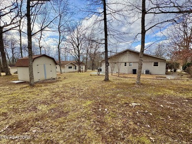 Updated Cottage in the heart of Fairfield Glade, located near on Druid Hills Golf Club in Tennessee - for sale on GolfHomes.com, golf home, golf lot
