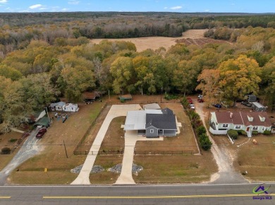 Move-In Ready Bungalow in Reynolds, GA!  30K PRICE REDUCTION AND on Reynolds Golf Course in Georgia - for sale on GolfHomes.com, golf home, golf lot