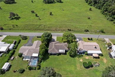Beautiful Golf Course Home - Move-In Ready! Perfectly maintained on Inverness Golf and Country Club in Florida - for sale on GolfHomes.com, golf home, golf lot