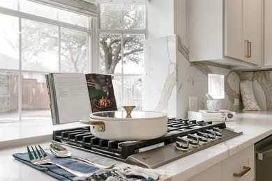 GOLF COURSE COMMUNITY!!!PRIVATE POOL AND HEATED POOL SPA!!! on Eldorado Country Club in Texas - for sale on GolfHomes.com, golf home, golf lot