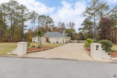 Don't Miss this Newly Renovated Single Story 4-bedroom, 3 Bath on Landings Golf Club in Georgia - for sale on GolfHomes.com, golf home, golf lot