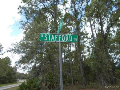 NICE BUILDING LOT LOCATED IN THE CENTER OF CITRUS SPRINGS. THIS on Citrus Springs Country Club in Florida - for sale on GolfHomes.com, golf home, golf lot
