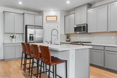 Welcome to this elegant 3 bedroom, 2 car garage home located in on Falls Golf Course in Nevada - for sale on GolfHomes.com, golf home, golf lot