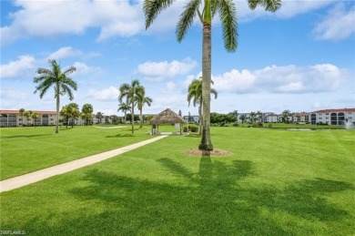 INVESTORS!! Top-Floor End Unit in High Point Country Club - Golf on High Point Country Club in Florida - for sale on GolfHomes.com, golf home, golf lot