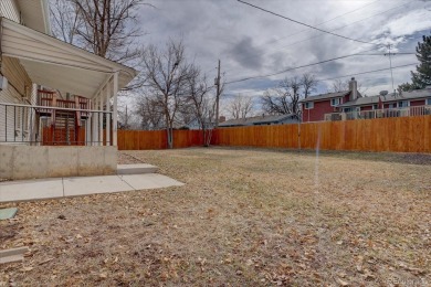 Beautiful *move-in ready* 3 bed, 3 bath home.  Modern floor plan on Aurora Hills Golf Course in Colorado - for sale on GolfHomes.com, golf home, golf lot