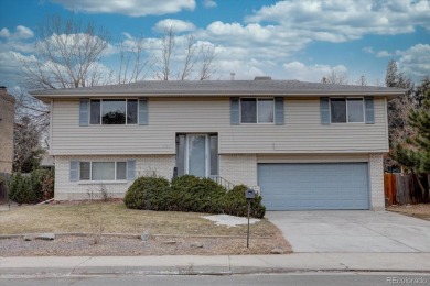 Beautiful *move-in ready* 3 bed, 3 bath home.  Modern floor plan on Aurora Hills Golf Course in Colorado - for sale on GolfHomes.com, golf home, golf lot