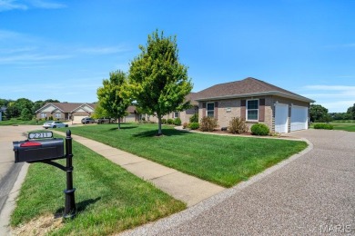 Beautifully maintained ranch atrium home with 4 bedrooms and 3 on Bear Creek Golf Club in Missouri - for sale on GolfHomes.com, golf home, golf lot