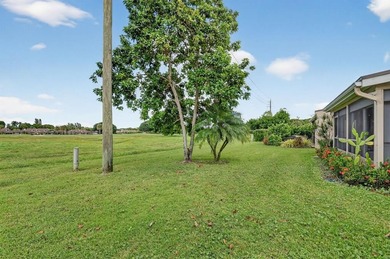 Beautifully maintained 3-bed, 2.5-bath villa with golf course on Fountains Golf and Country Club in Florida - for sale on GolfHomes.com, golf home, golf lot